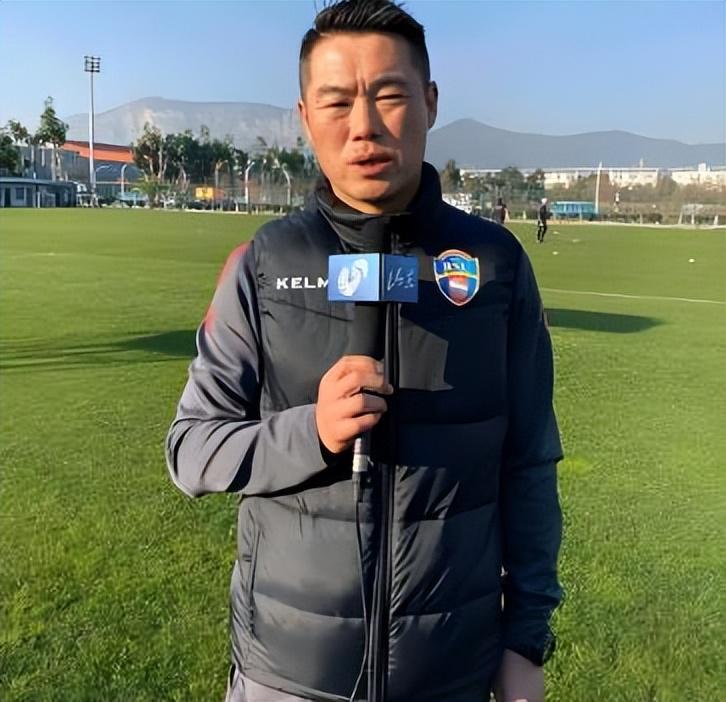 队报:巴黎卖拉莫斯和李刚仁收入破亿,将签阿克利乌舍和迪奥曼德