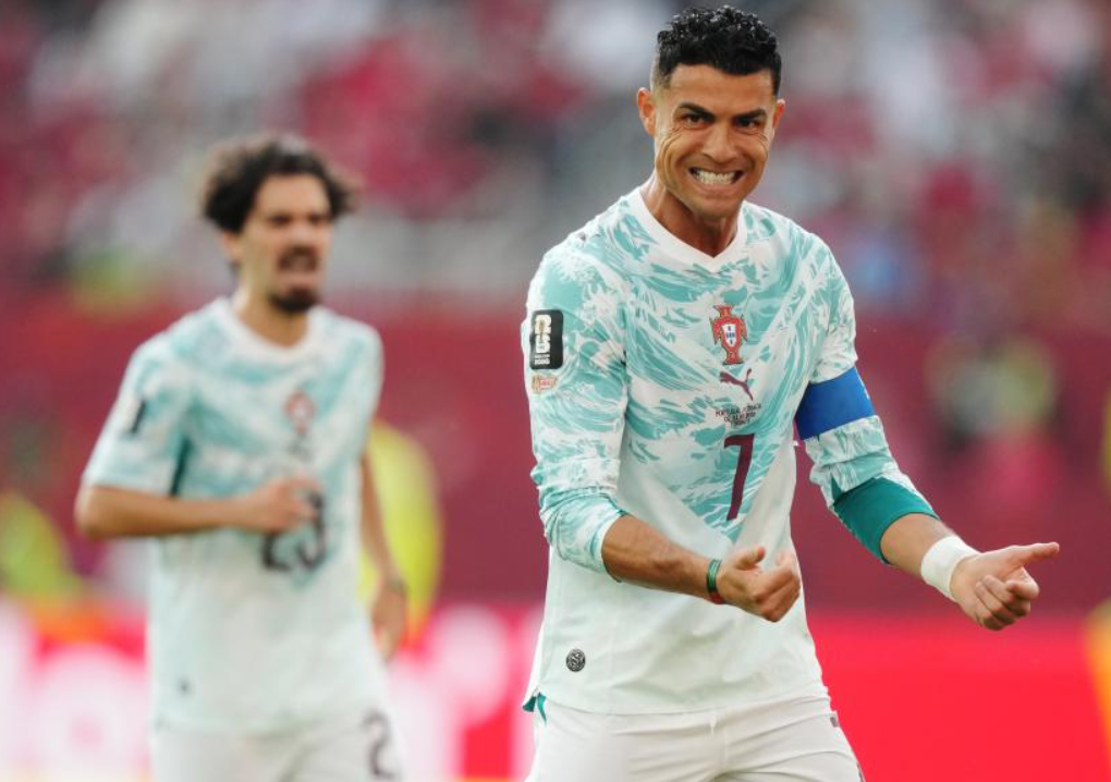英力士旗下球队均赛季惨淡开局：曼联英超第13、尼斯法甲垫底
